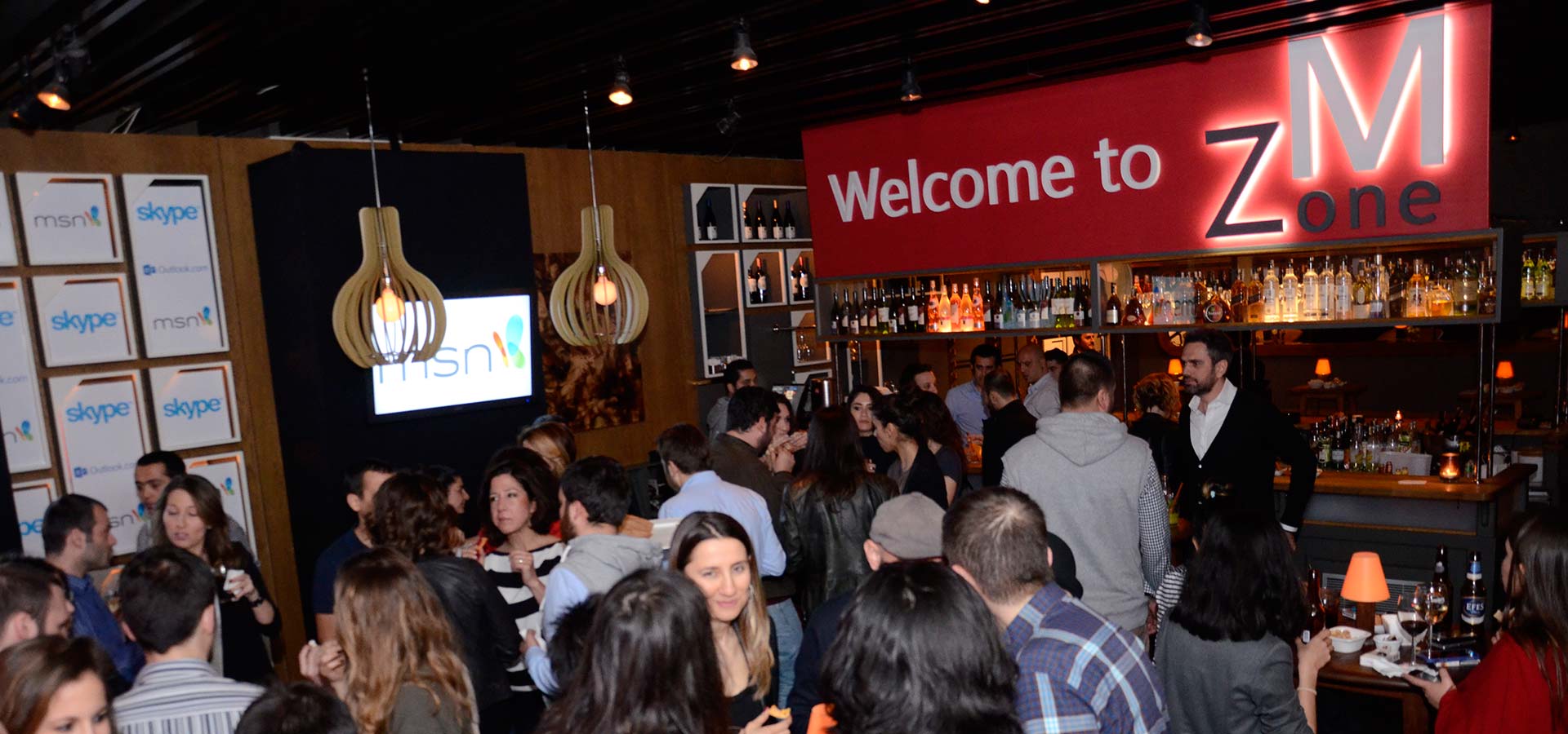 Microsoft Advertising_MZONE Karakoy Bej 2014